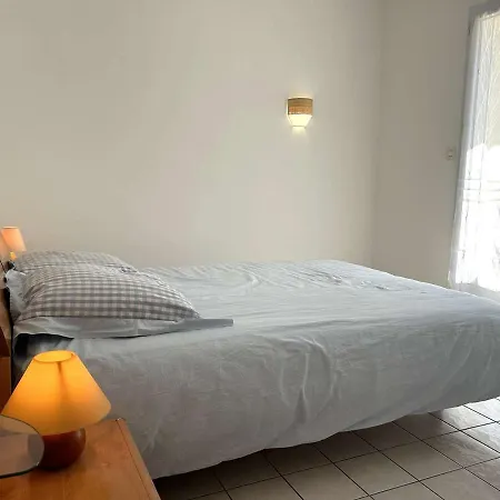 Hotel Maison Saint-hilaire-de-riez, 4 Pieces, 6 Personnes - Fr-1-224-806 Saint-Hilaire-de-Riez